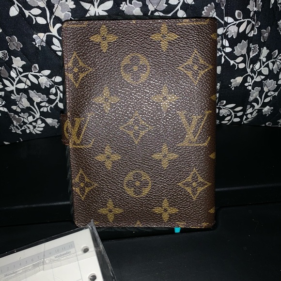Louis Vuitton Agenda PM (Small) - Picture 5 of 7